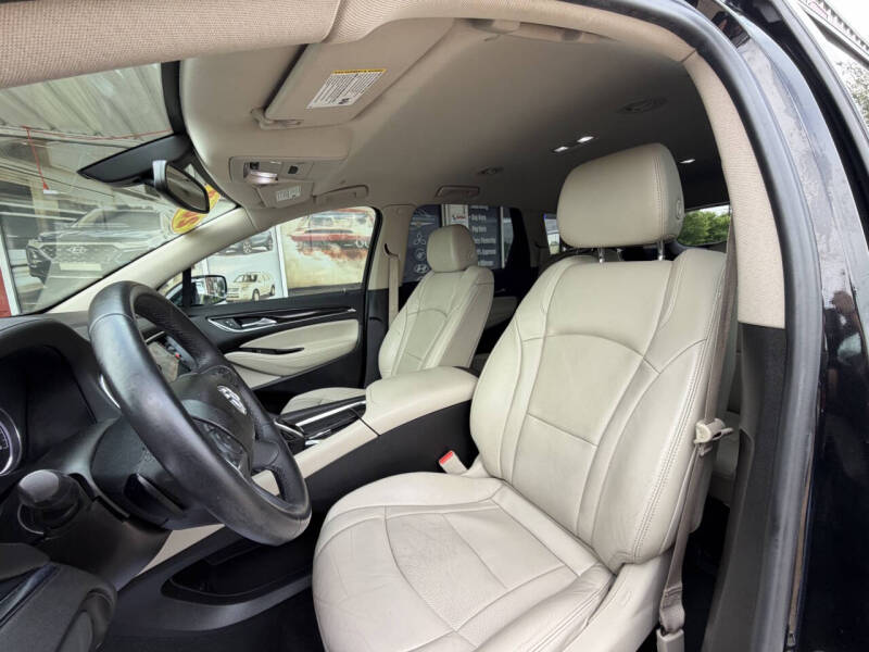 2018 Buick Enclave Essence