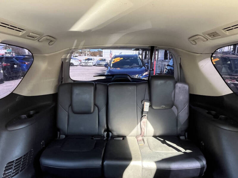 2014 Infiniti QX80