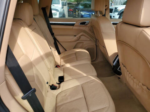 2013 Porsche Cayenne Tiptronic