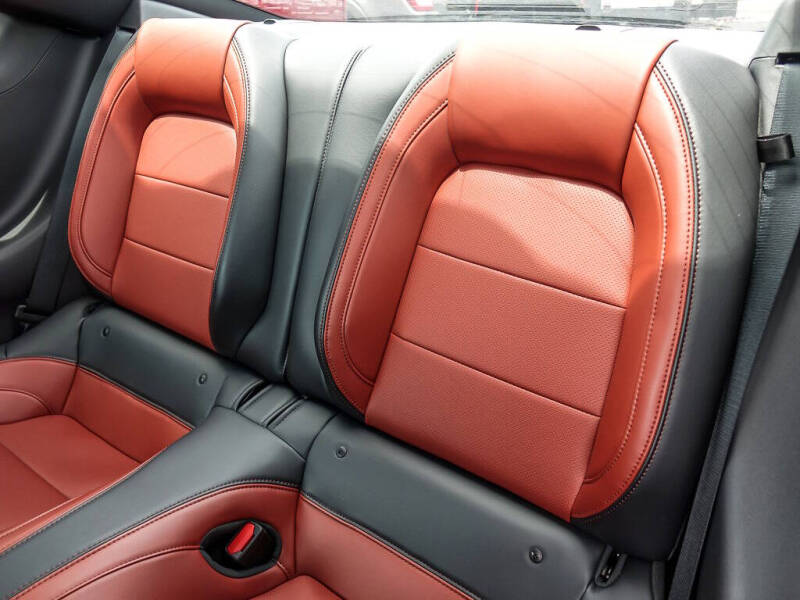 2025 Ford Mustang EcoBoost Premium