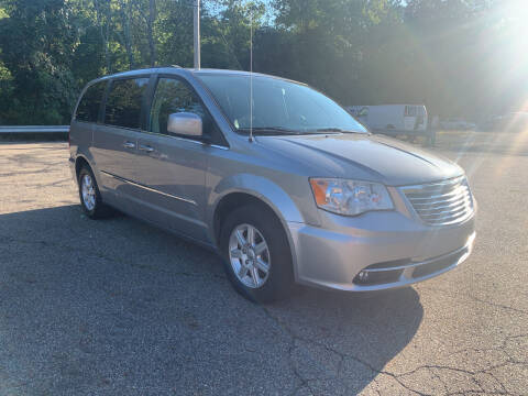 2013 Chrysler Town and Country for sale at George Strus Motors Inc. in Newfoundland NJ