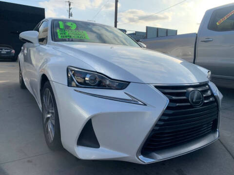 2019 Lexus IS 300