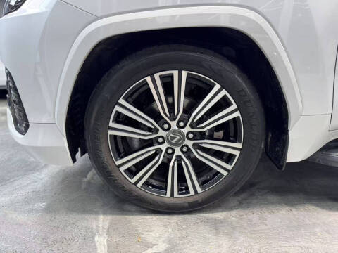 2024 Lexus LX 600 Luxury