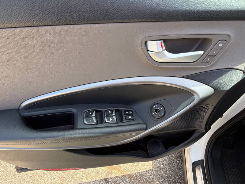 2015 Hyundai Santa Fe Limited