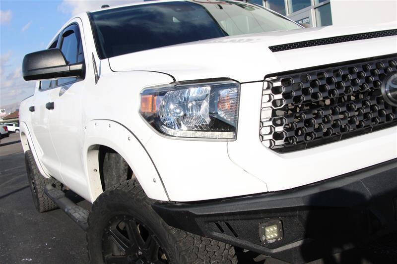 2018 Toyota Tundra SR5