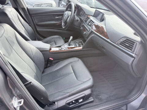 2013 BMW 3 Series 328i xDrive