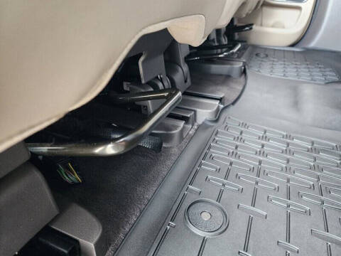 2023 Lincoln Navigator Standard