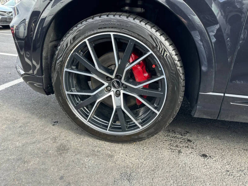 2020 Audi Q8 quattro Premium Plus 55 TFSI