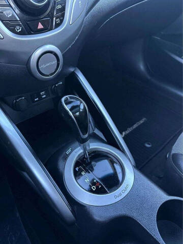 2016 Hyundai Veloster