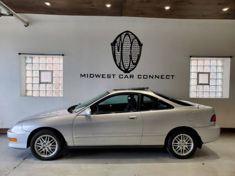 2000 Acura Integra for sale at Midwest Car Connect in Villa Park IL