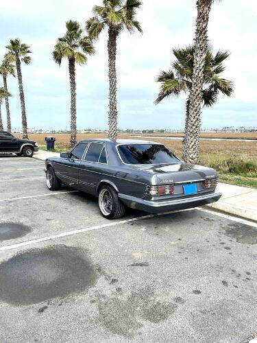 1982 Mercedes-Benz 300-Class