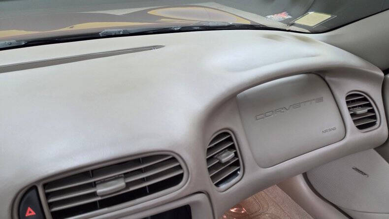 2003 Chevrolet Corvette