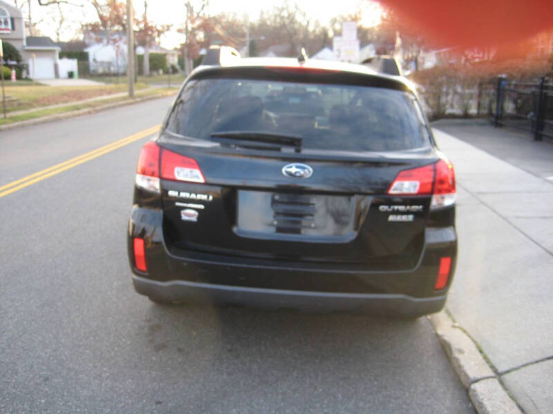 2014 Subaru Outback 2.5i Premium