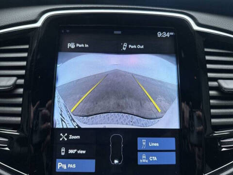 2022 Volvo XC90 Recharge T8 R-Design