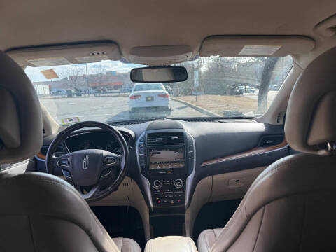 2017 Lincoln MKC Select