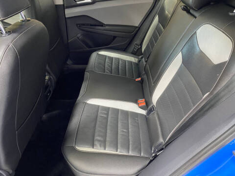 2024 Volkswagen Taos SEL 4Motion