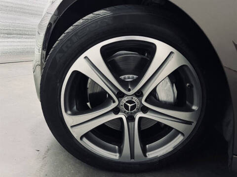 2017 Mercedes-Benz E-Class E 300