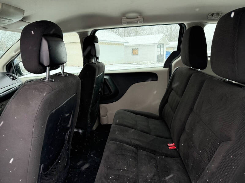 2015 Dodge Grand Caravan American Value Package