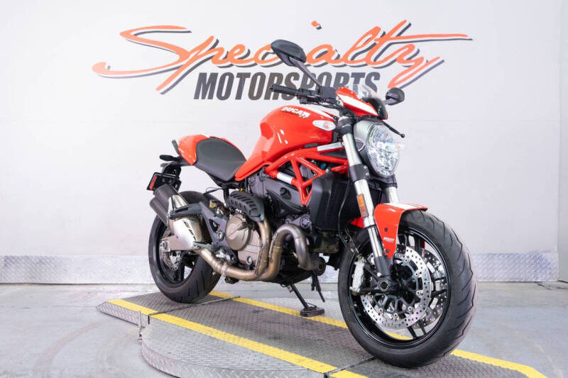2016 Ducati Monster 821 Stripe