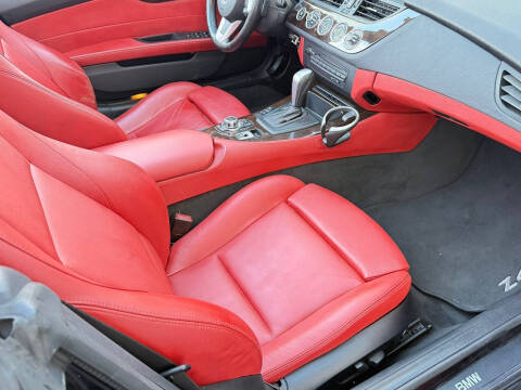 2011 BMW Z4 sDrive30i