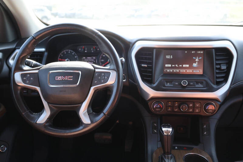 2019 GMC Acadia SLE-2