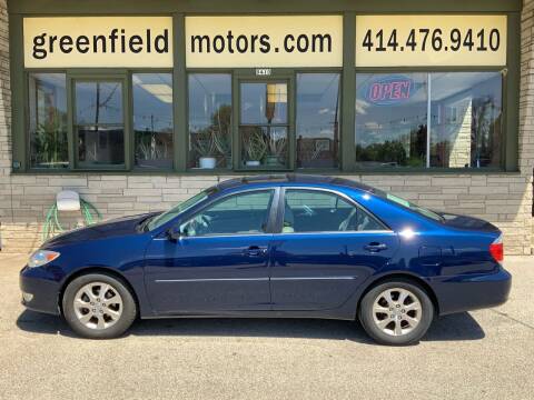 2005 Toyota Camry for sale at GREENFIELD MOTORS in Milwaukee WI