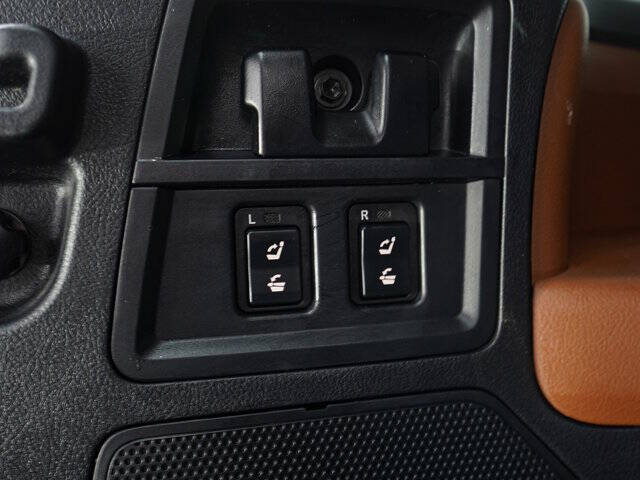 2016 Toyota Sequoia Platinum