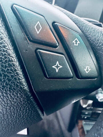 2008 BMW 5 Series 528xi