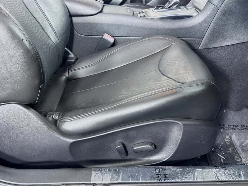 2014 Infiniti Q60 Convertible