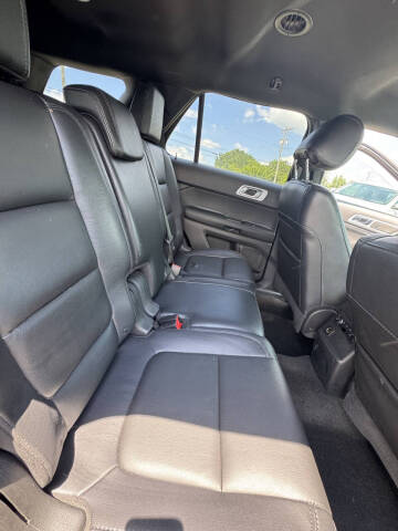 2012 Ford Explorer XLT