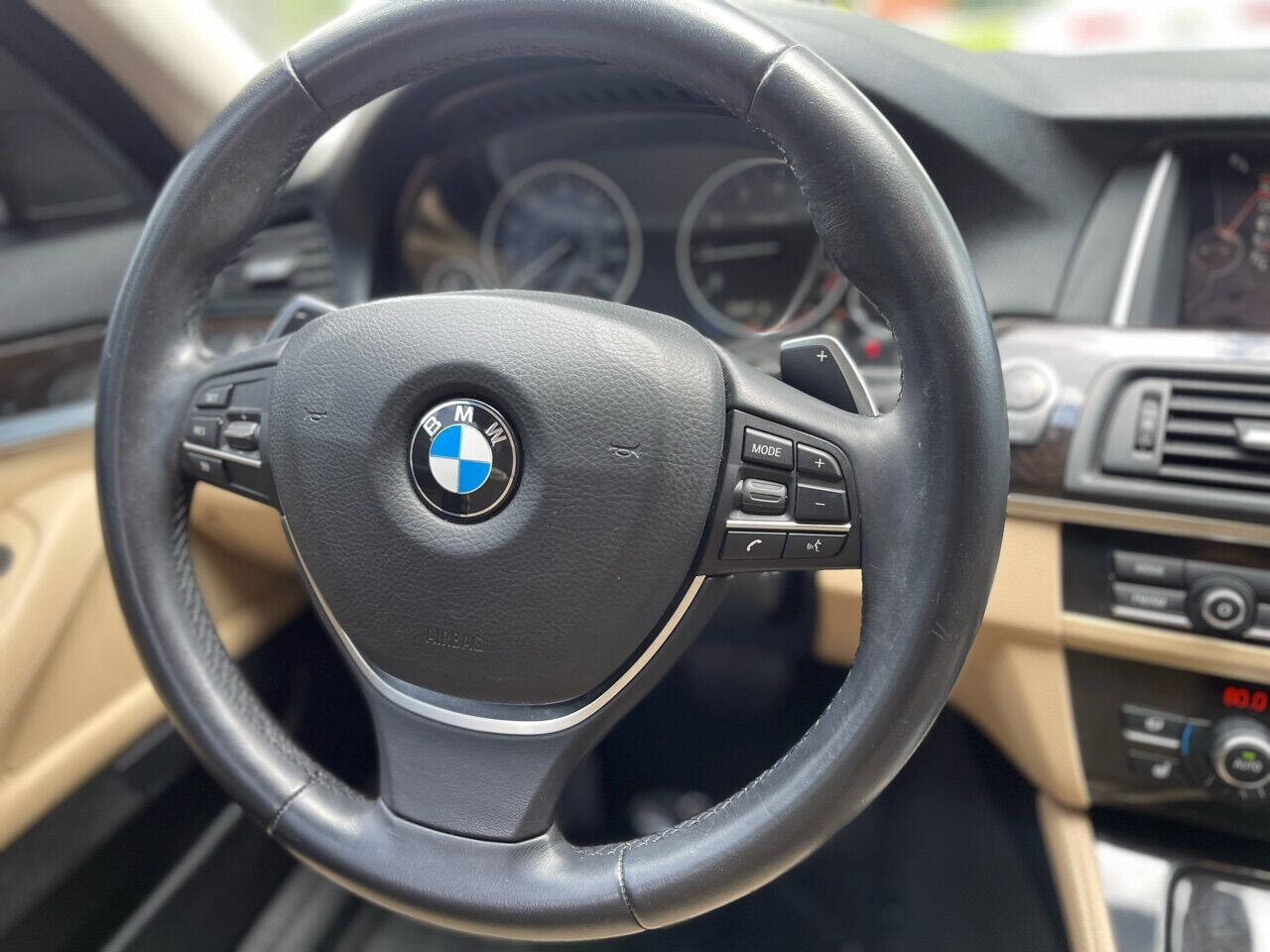 2016 BMW 5 Series  - $16,005