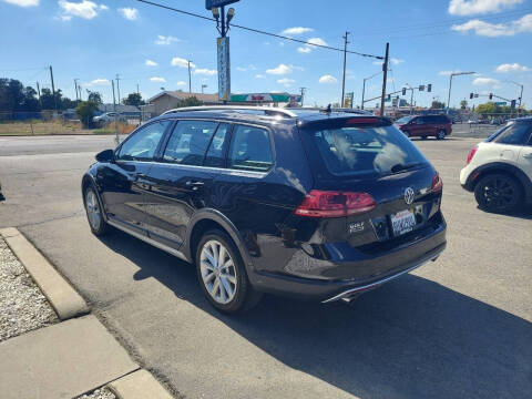 2017 Volkswagen Golf Alltrack TSI SE 4Motion