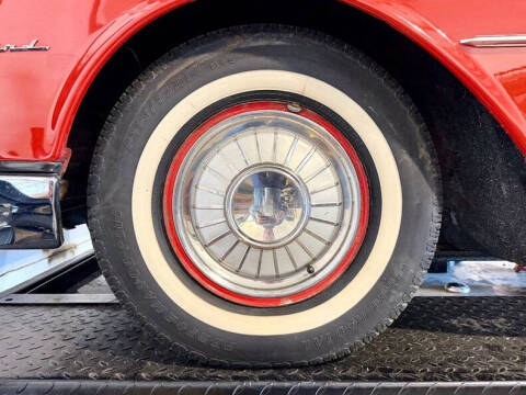 1962 Ford Thunderbird