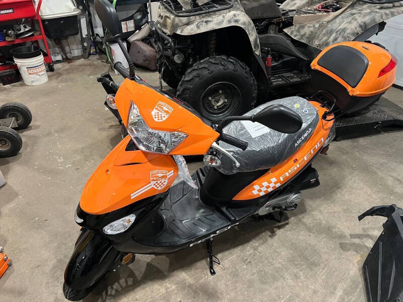 2025 Icebear R2