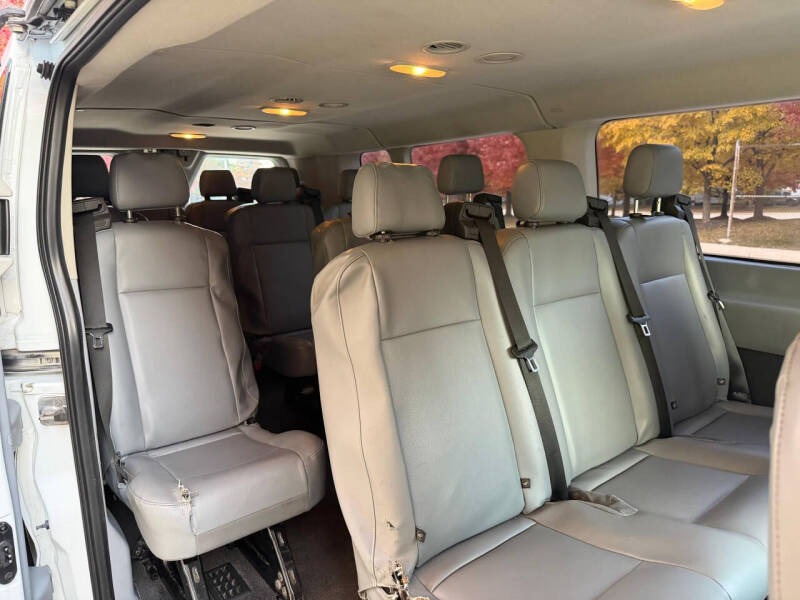 2017 Ford Transit 350 XL