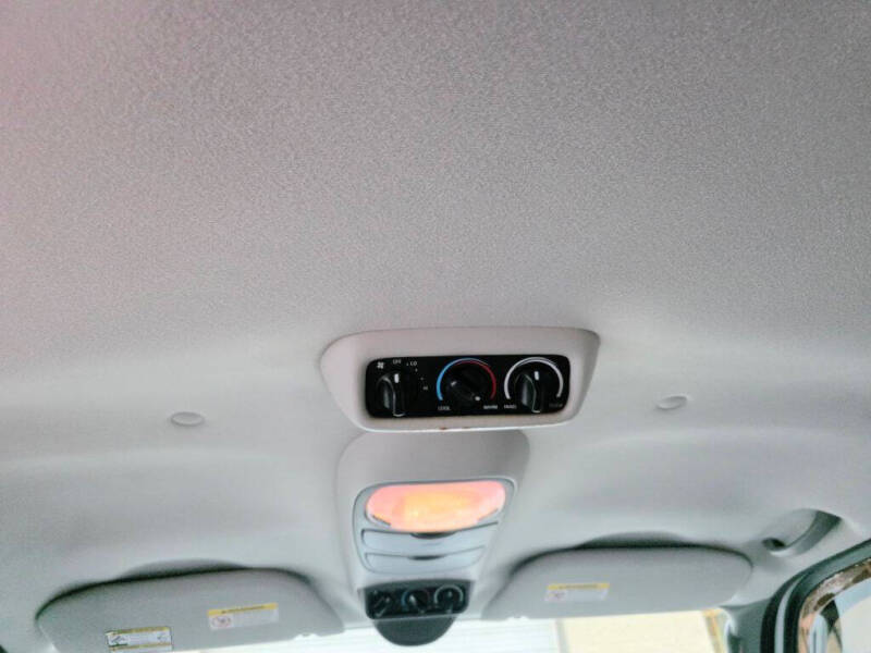 2004 Ford Excursion XLT