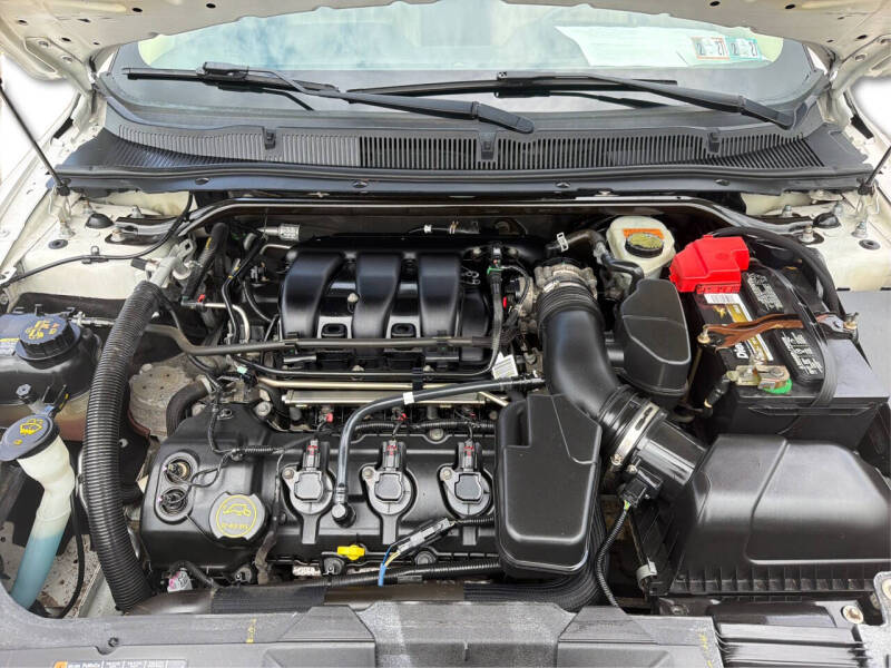 2015 Ford Taurus SEL