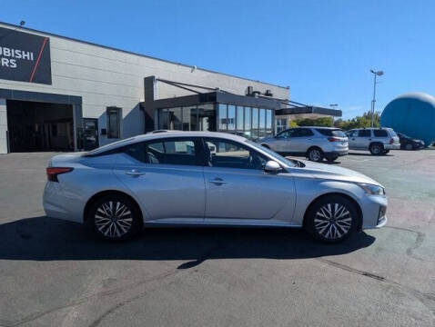 2023 Nissan Altima 2.5 SV