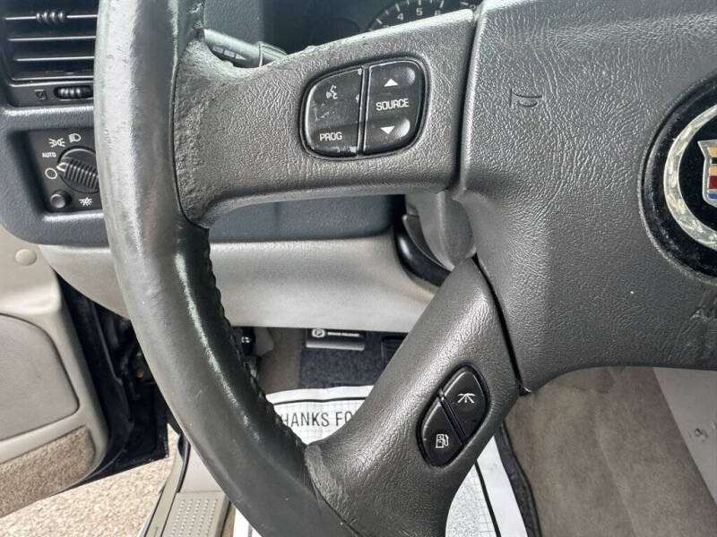 2004 Cadillac Escalade