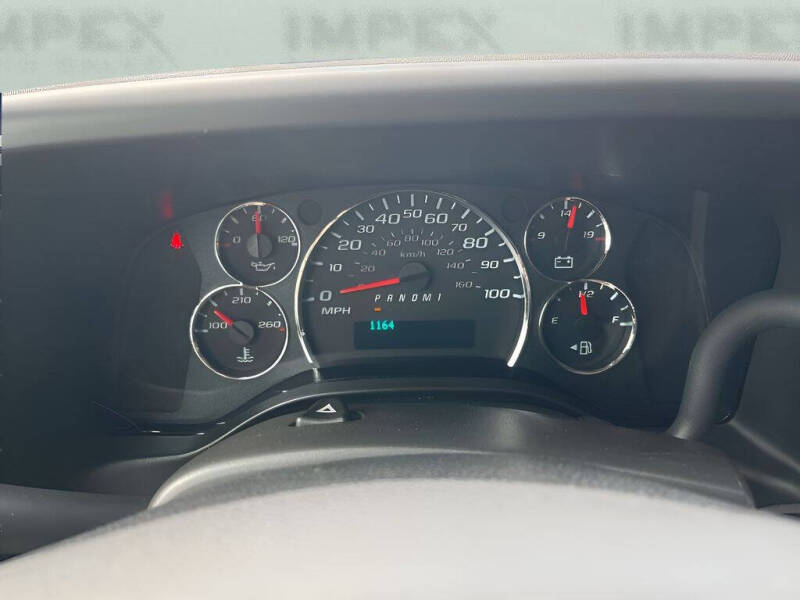 2023 GMC Savana 2500