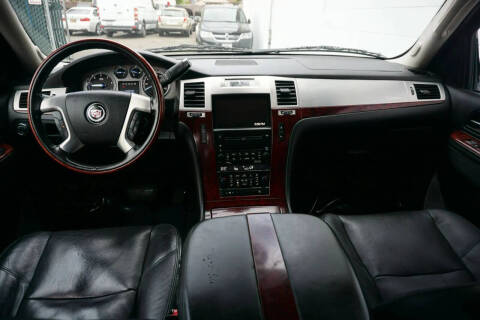 2010 Cadillac Escalade Premium