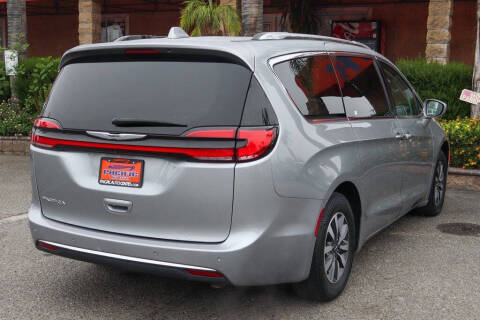 2021 Chrysler Pacifica Touring L