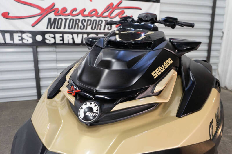 2025 Sea-Doo RXT-X 325