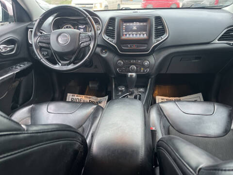 2019 Jeep Cherokee Latitude Plus