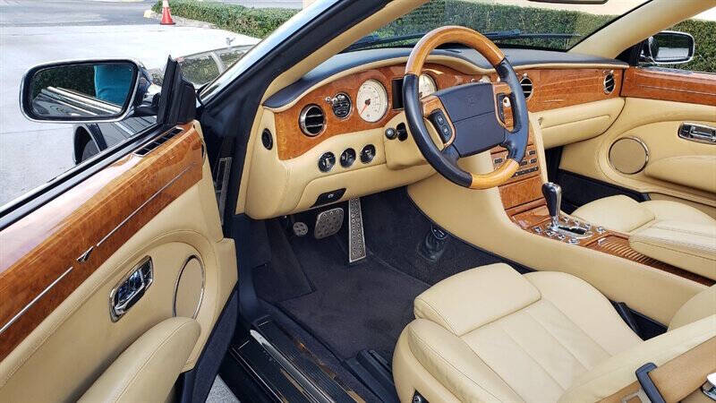 2008 Bentley Azure Base photo 13