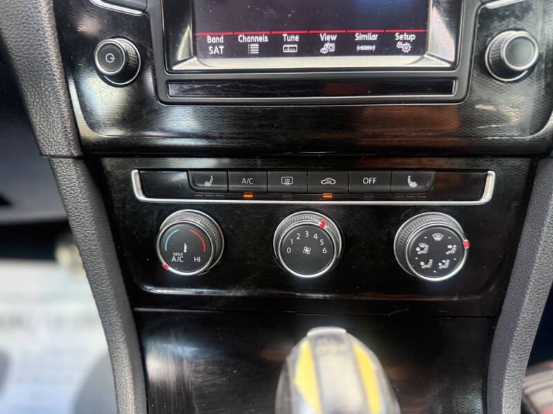 2015 Volkswagen Golf GTI S