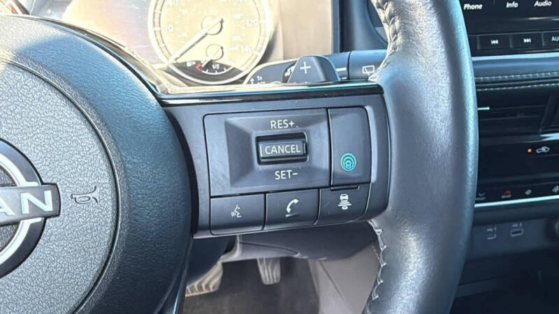 2022 Nissan Rogue SL