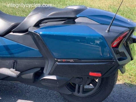 2021 Can-Am Spyder® RT SE6