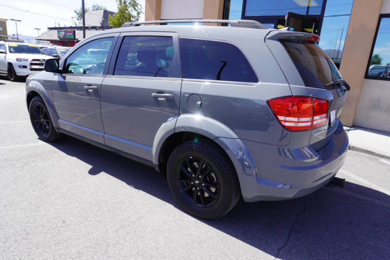2020 Dodge Journey SE Value