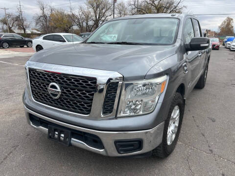 2017 Nissan Titan for sale at IT GROUP in Oklahoma City OK